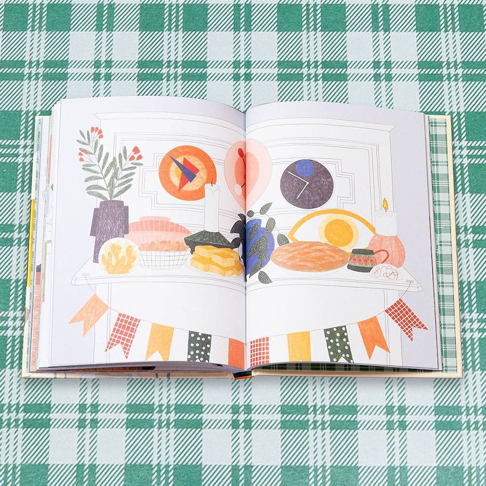 The Friendsgiving Handbook: (Thanksgiving Recipe Cookbook. Friendsgiving Gift) - Image 2