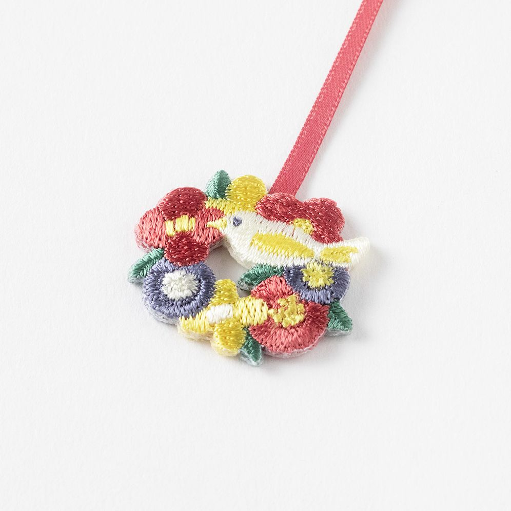 Midori Embroidery Bookmark Clip Bird - Image 3