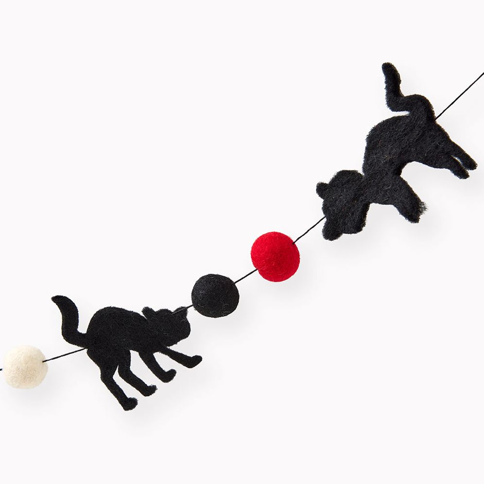 Spooky Cat Felt Garland - Image 3
